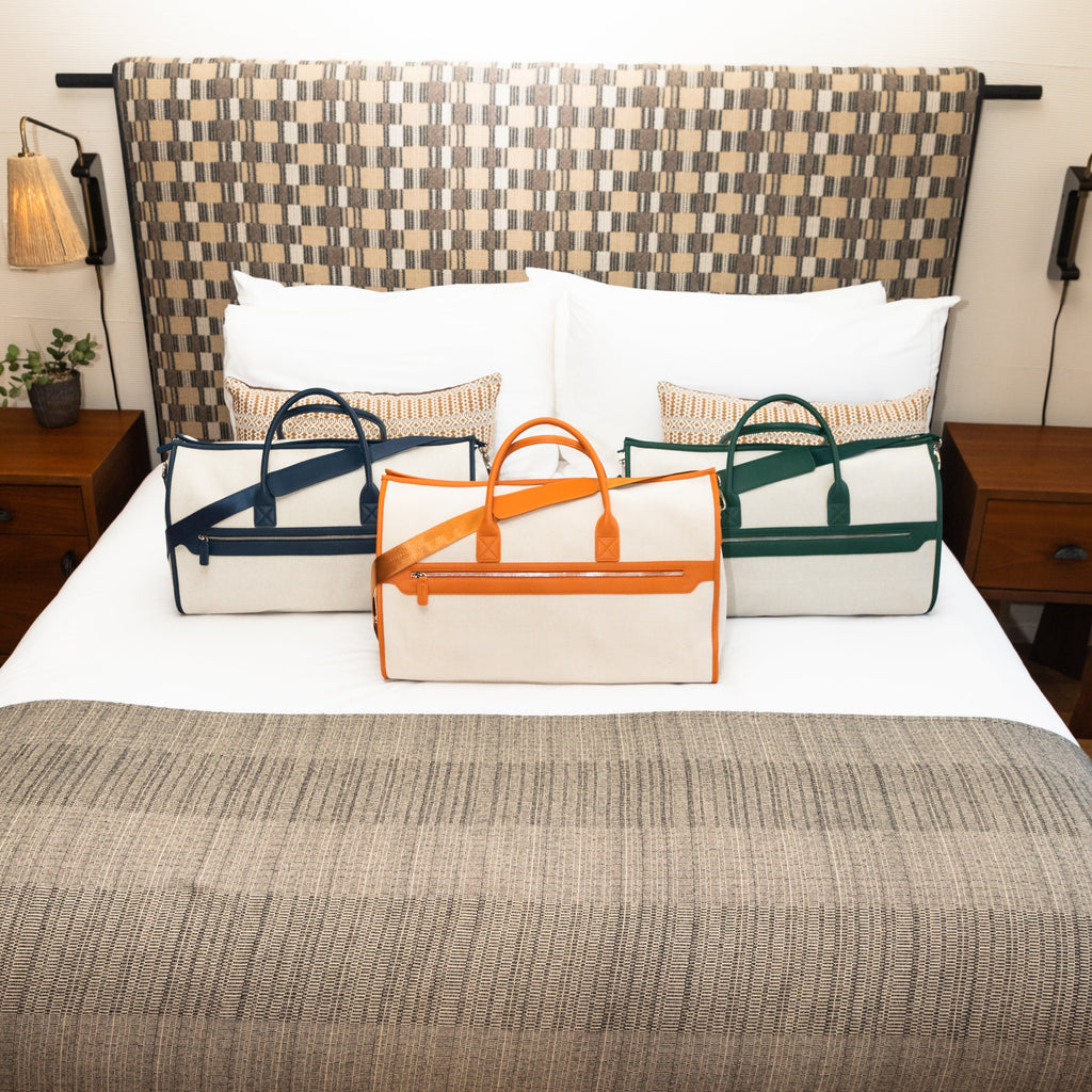 Capri 2-N-1 Garment & Duffel Bag (Swoozies)